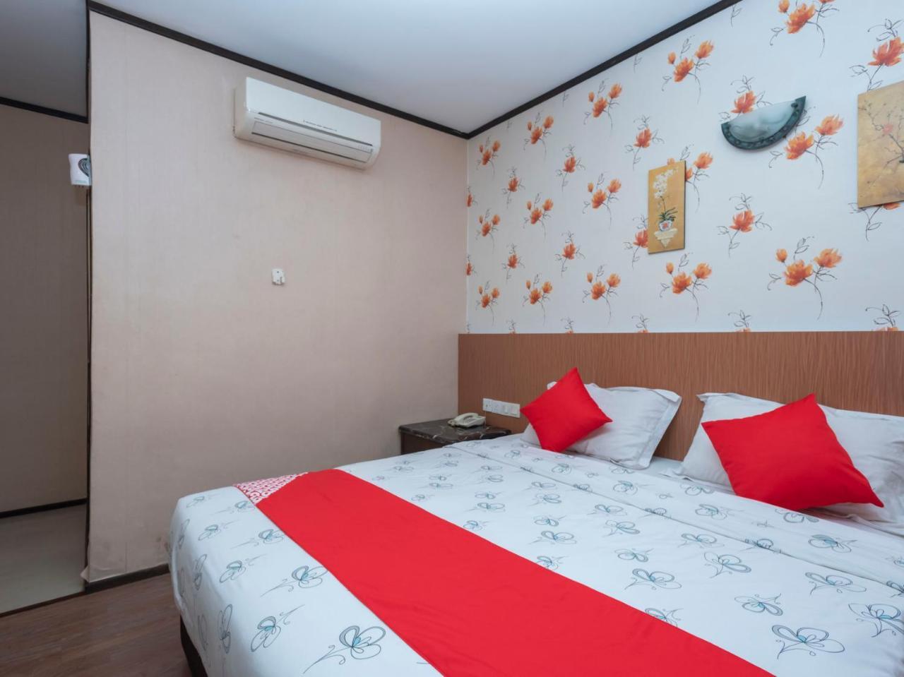 Suan Bee Hotel 2*